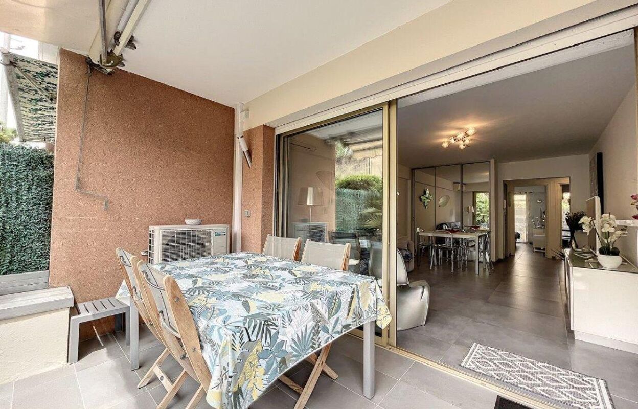 appartement 2 pièces 50 m2 à vendre à Cannes (06400)