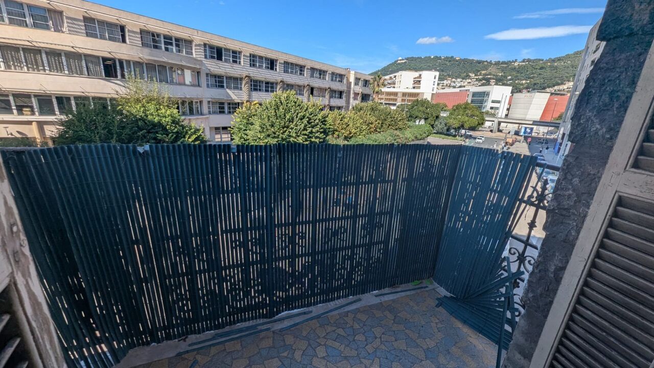 appartement 3 pièces 64 m2 à vendre à Nice (06300)