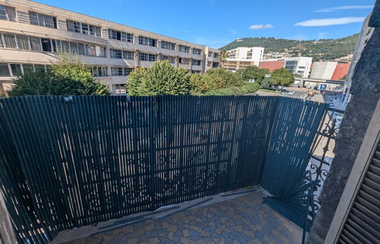 appartement 3 pièces 64 m2 à vendre à Nice (06300)