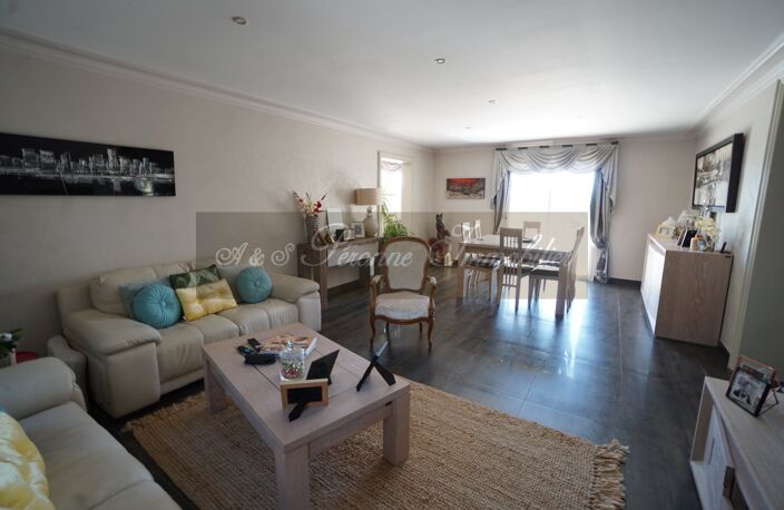 Villa — photo 3