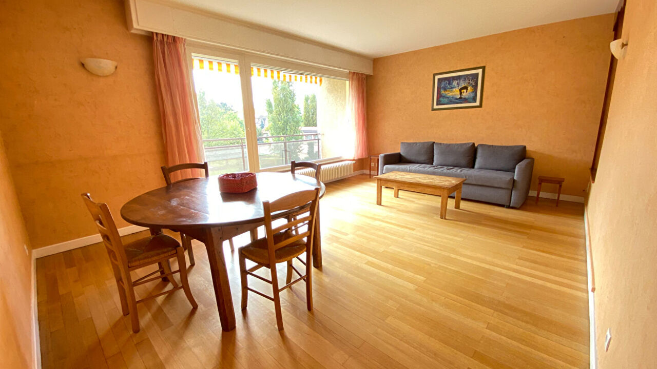 appartement 3 pièces 75 m2 à louer à Annecy (74000)