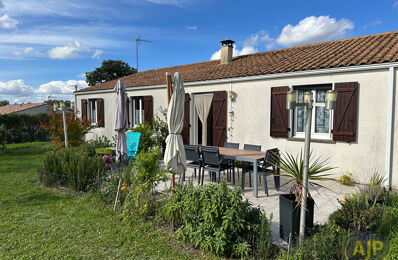 vente maison 211 100 € à proximité de Saint-Quantin-de-Rançanne (17800)