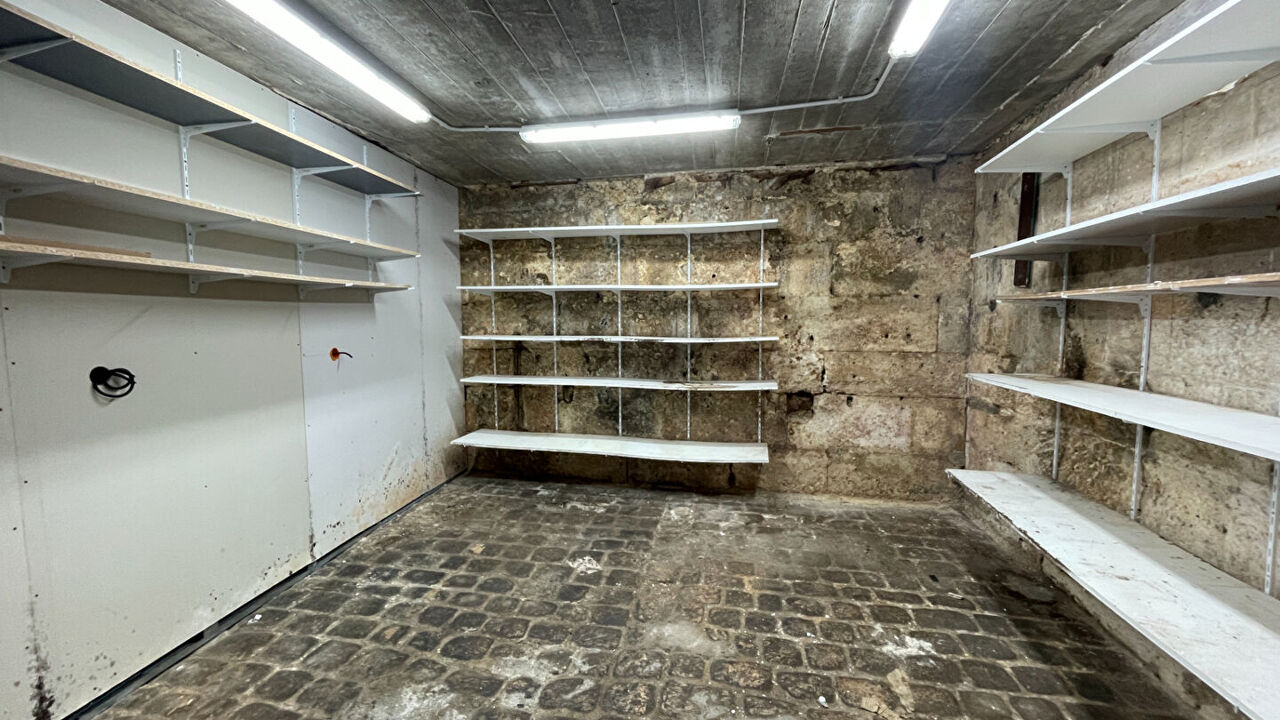 garage  pièces 16 m2 à vendre à Angoulême (16000)