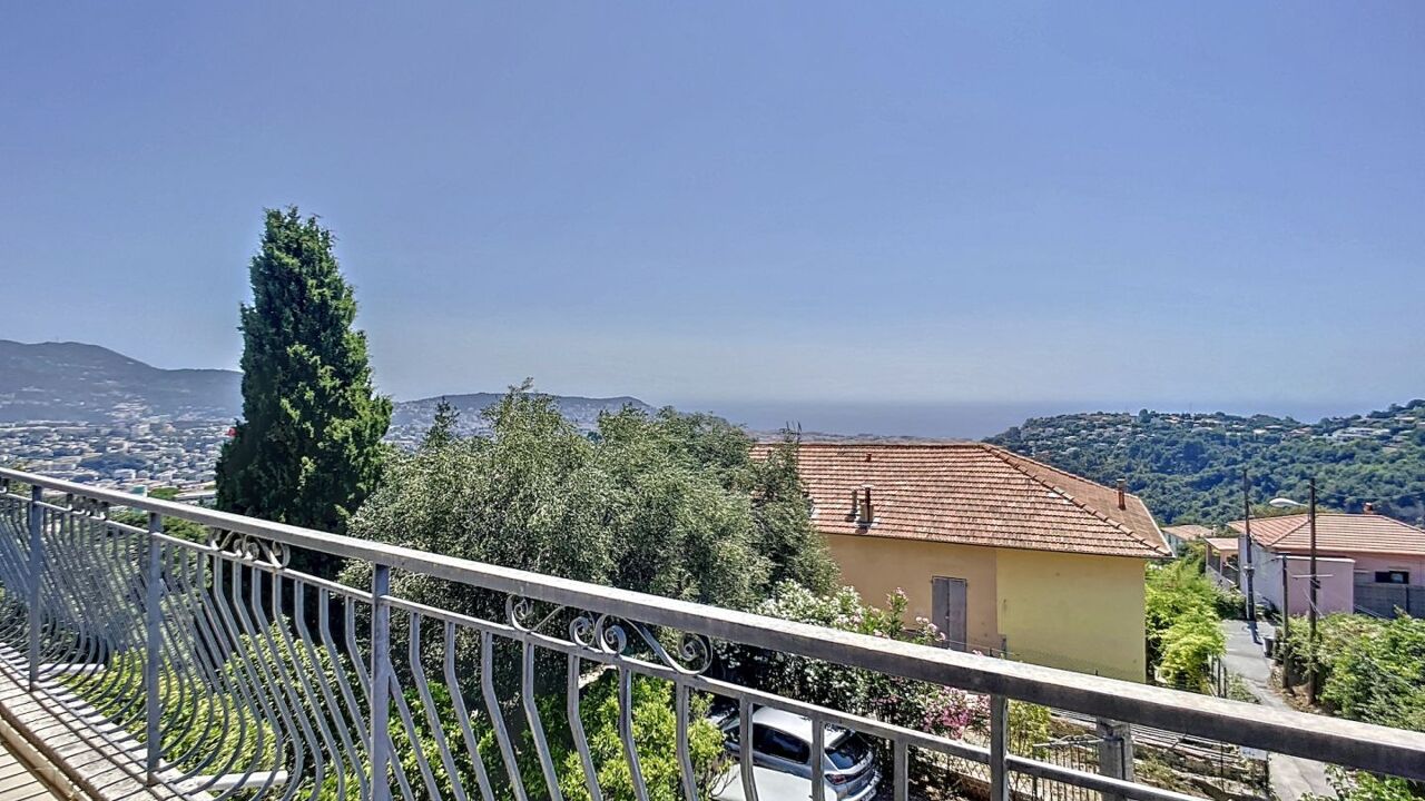 appartement 3 pièces 81 m2 à vendre à Nice (06100)