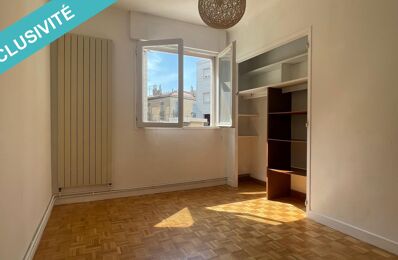 vente appartement 220 000 € à proximité de Marseille 5 (13005)