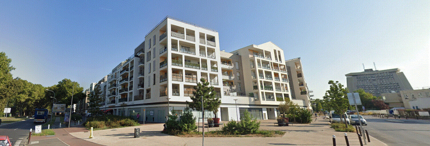 Garage  162 m² à vendre à Créteil (94000)