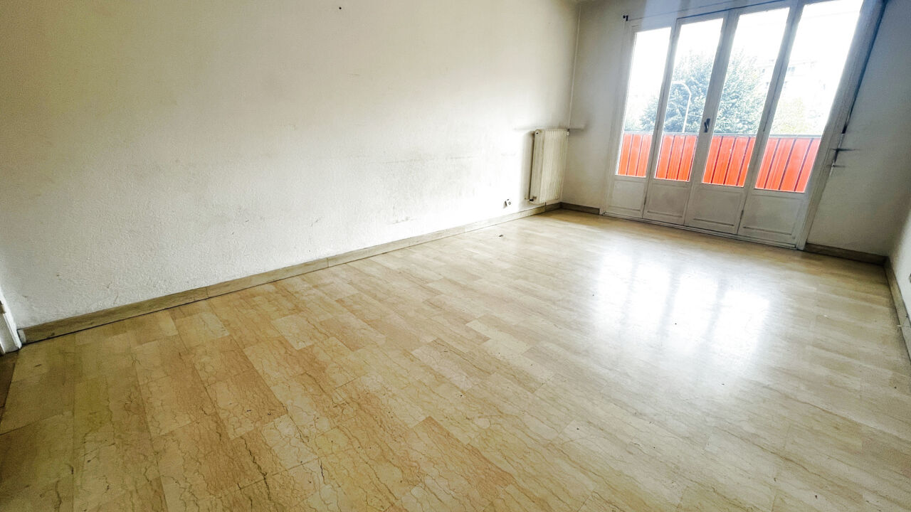 appartement 2 pièces 65 m2 à vendre à Nice (06100)