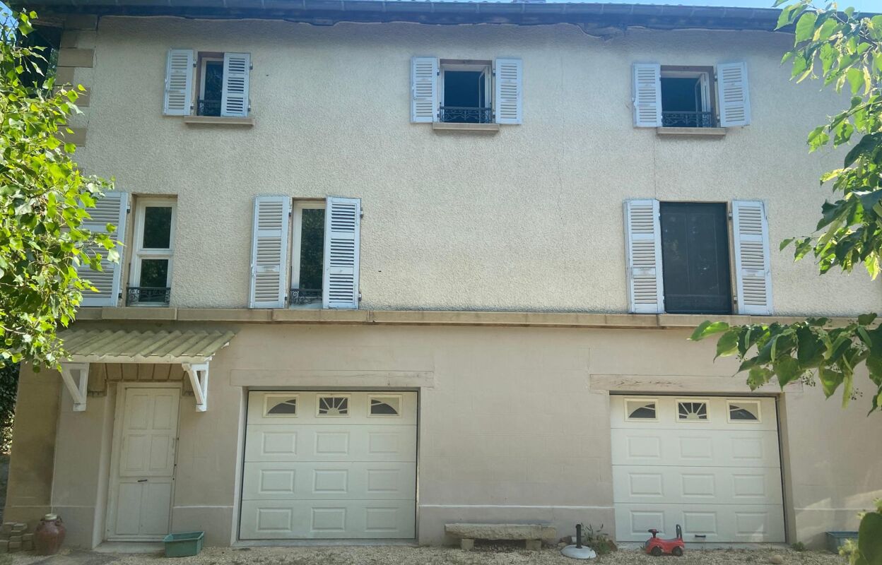 maison 7 pièces 206 m2 à vendre à Clonas-sur-Varèze (38550)