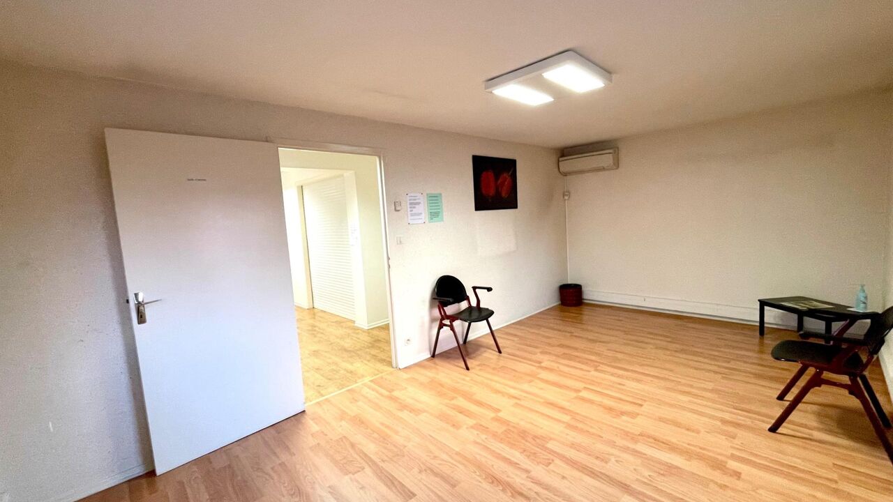 bureau 7 pièces 120 m2 à vendre à Millau (12100)