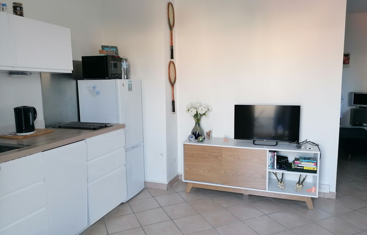 appartement 1 pièces 27 m2 à louer à Nice (06100)