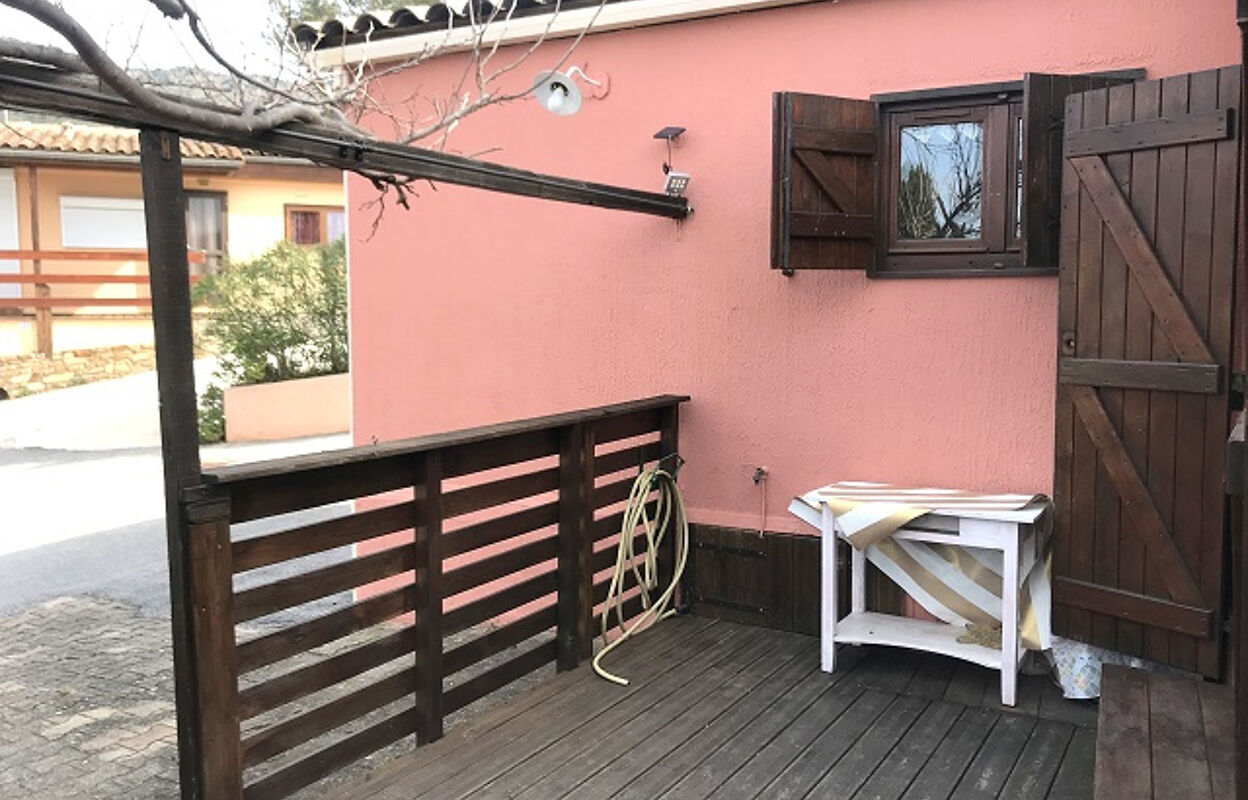 maison 3 pièces 45 m2 à vendre à Bormes-les-Mimosas (83230)