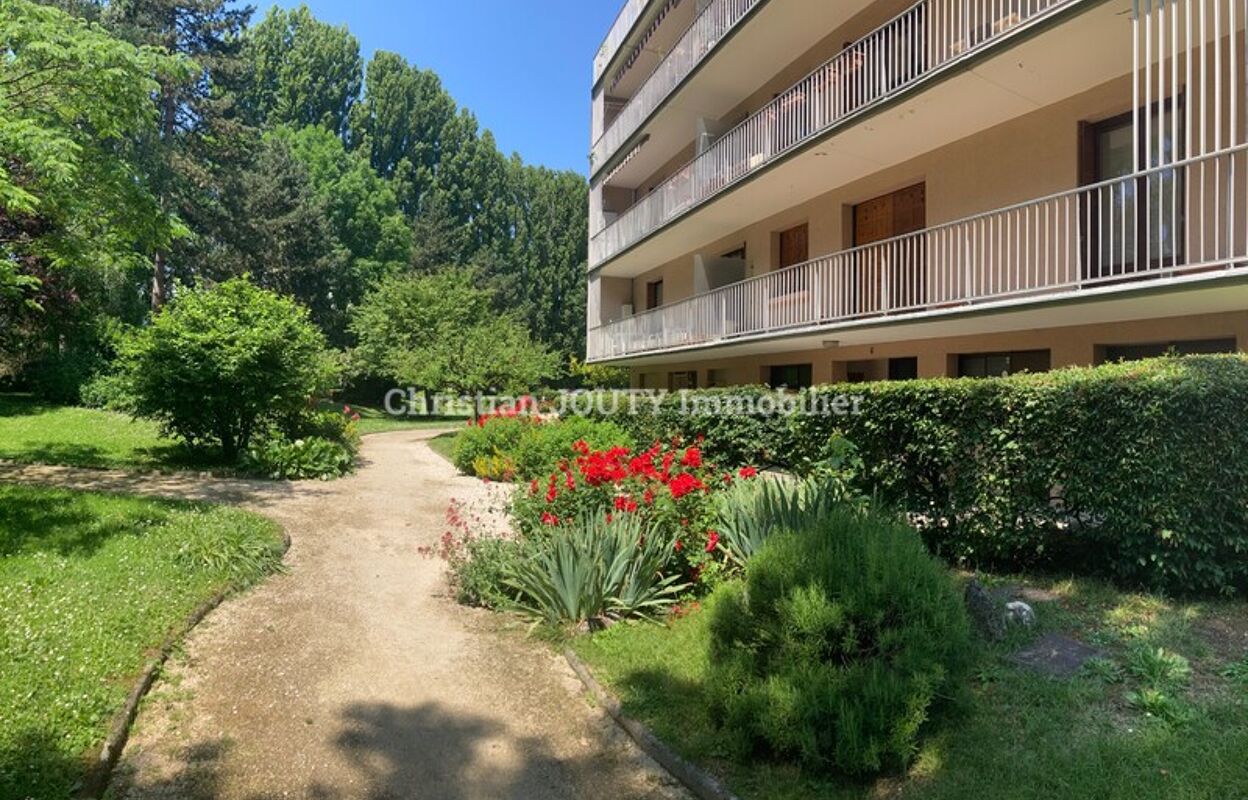 appartement 4 pièces 90 m2 à vendre à Saint-Martin-d'Hères (38400)