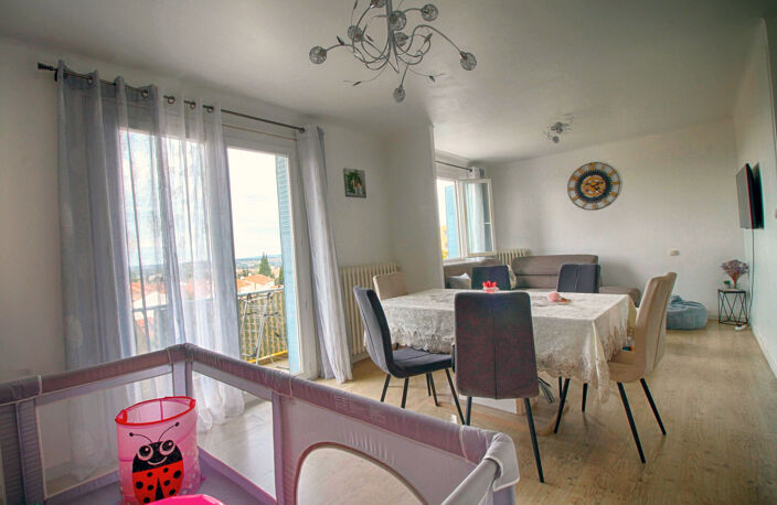 Investissement locatif idéal à Carcassonne  T3 67 m2 : un lo — photo 3