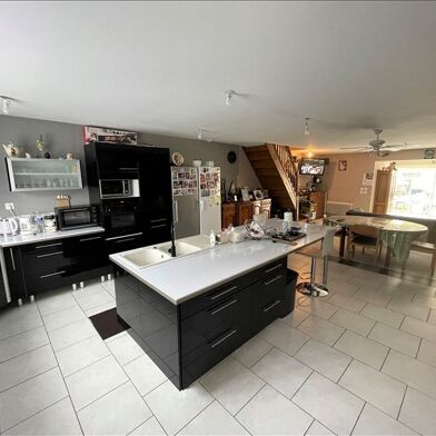 Maison 5 pièces 155150 €