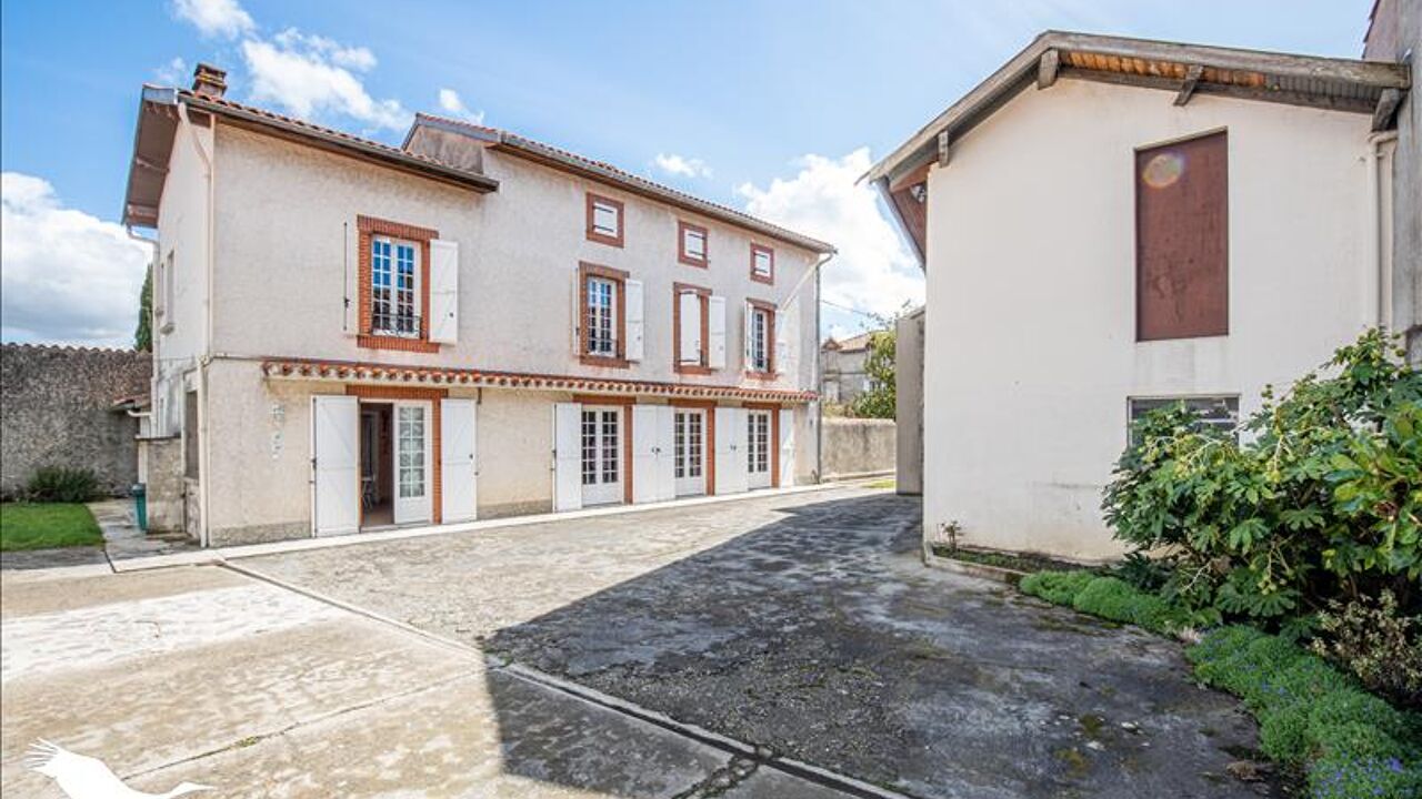 maison 7 pièces 201 m2 à vendre à Labarthe-Rivière (31800)