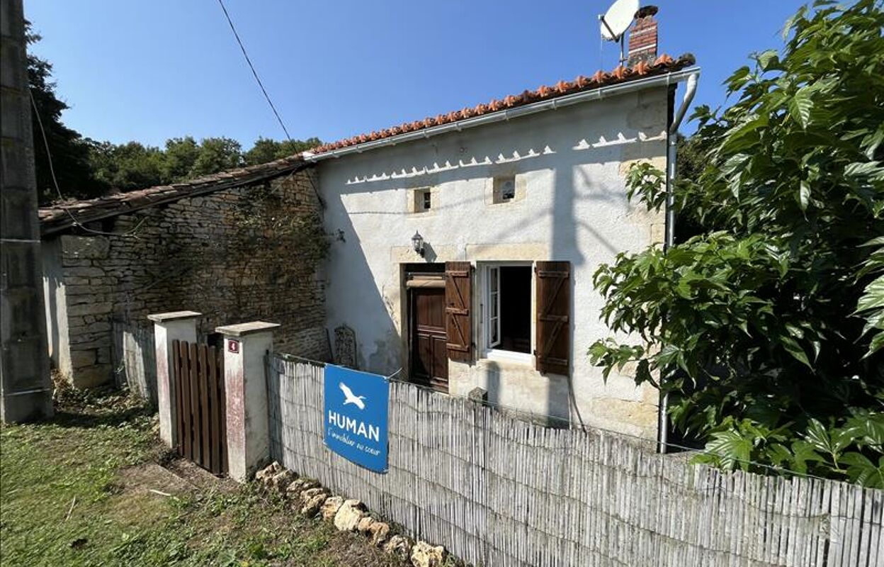 maison 4 pièces 76 m2 à vendre à Cellefrouin (16260)