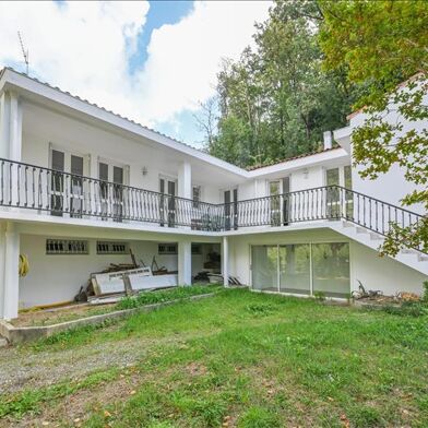 Maison 5 pièces 156 m²