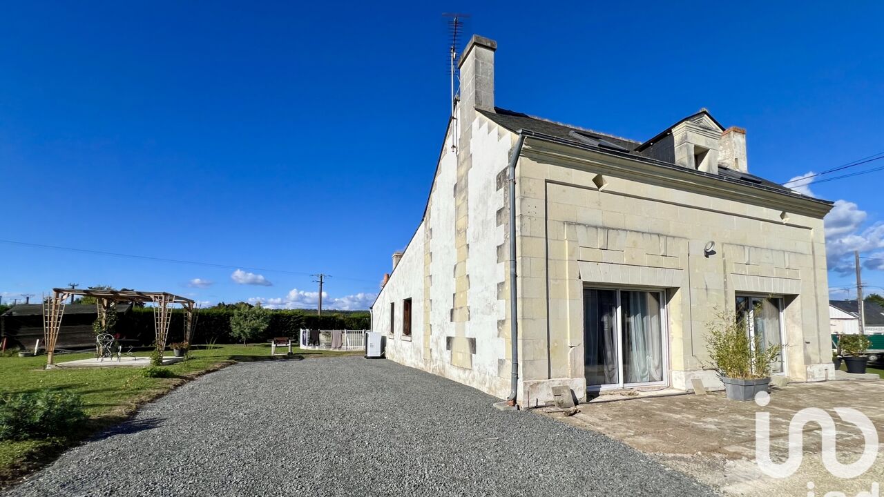 maison 5 pièces 127 m2 à vendre à Saint-Nicolas-de-Bourgueil (37140)