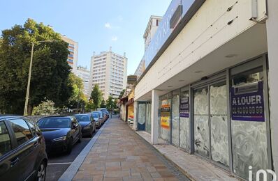 vente commerce 58 000 € à proximité de Clichy (92110)