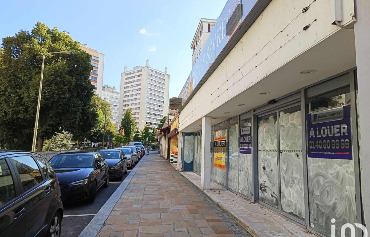 commerce  pièces 110 m2 à vendre à Sèvres (92310)