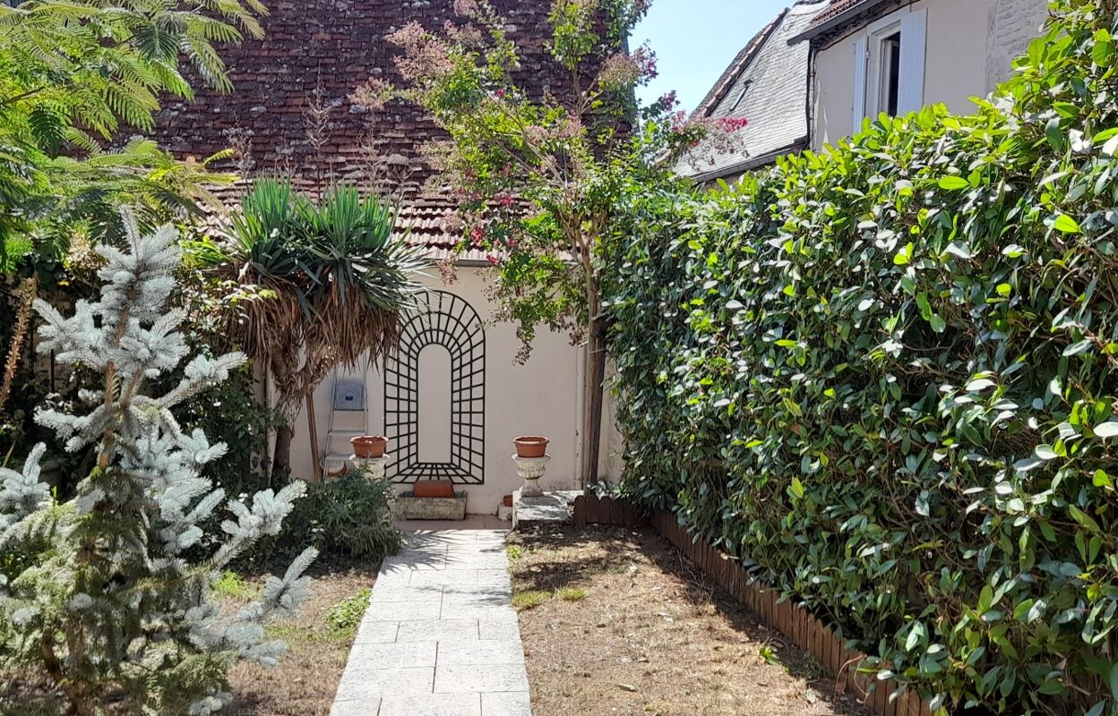 maison 4 pièces 95 m2 à vendre à Gramat (46500)