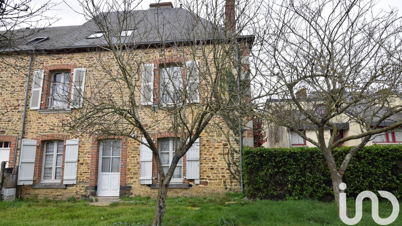 maison 12 pièces 220 m2 à vendre à Rannée (35130)