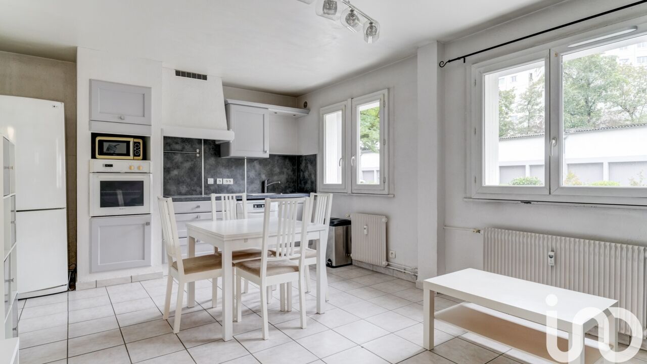 appartement 2 pièces 47 m2 à vendre à Oullins (69600)