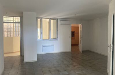 location appartement 680 € CC /mois à proximité de Grospierres (07120)