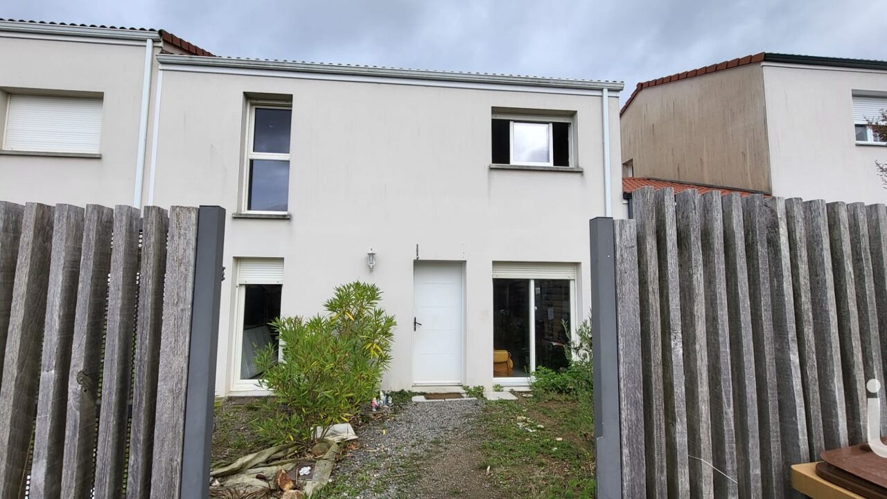 maison 6 pièces 91 m2 à vendre à Cholet (49300)