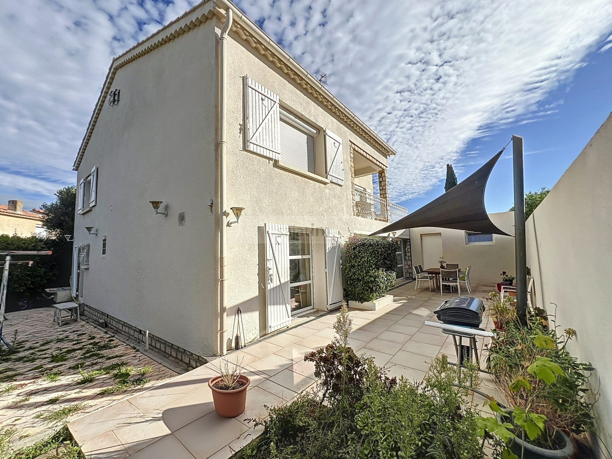 Agence immobilière de Sajatim