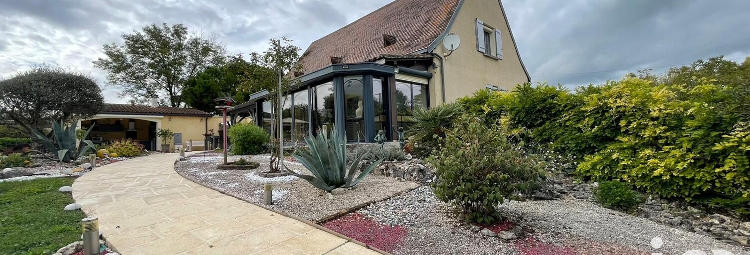 Maison 9 Pièces 163 m² à vendre à Bouniagues (24560)