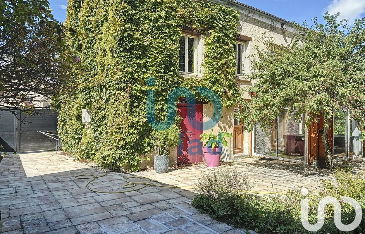 maison 8 pièces 480 m2 à vendre à Mareuil-Lès-Meaux (77100)