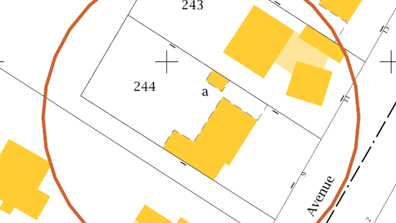 immeuble  pièces 216 m2 à vendre à Melun (77000)