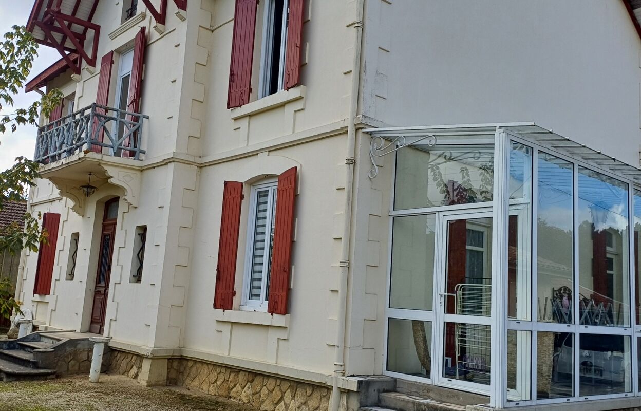 maison 8 pièces 190 m2 à vendre à Préchac (33730)