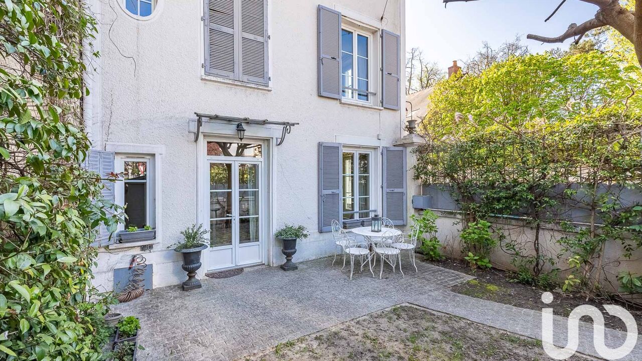 maison 7 pièces 131 m2 à vendre à Moret-sur-Loing (77250)