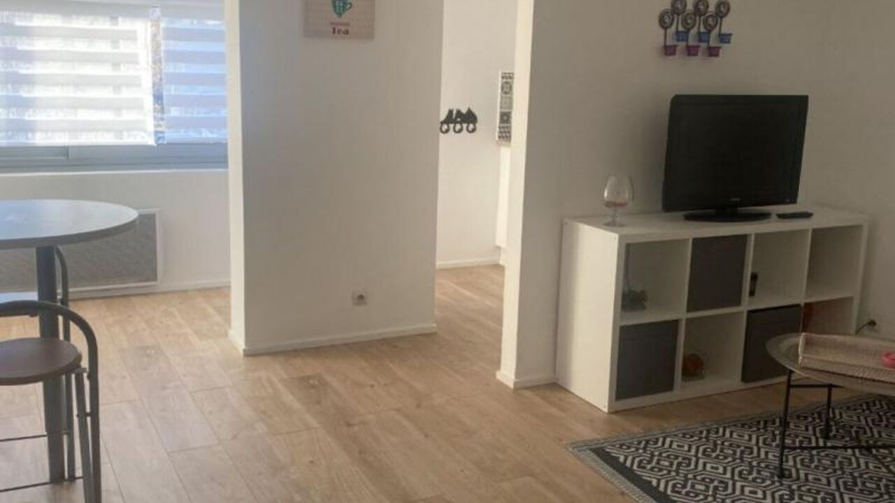 appartement 1 pièces 34 m2 à louer à Six-Fours-les-Plages (83140)