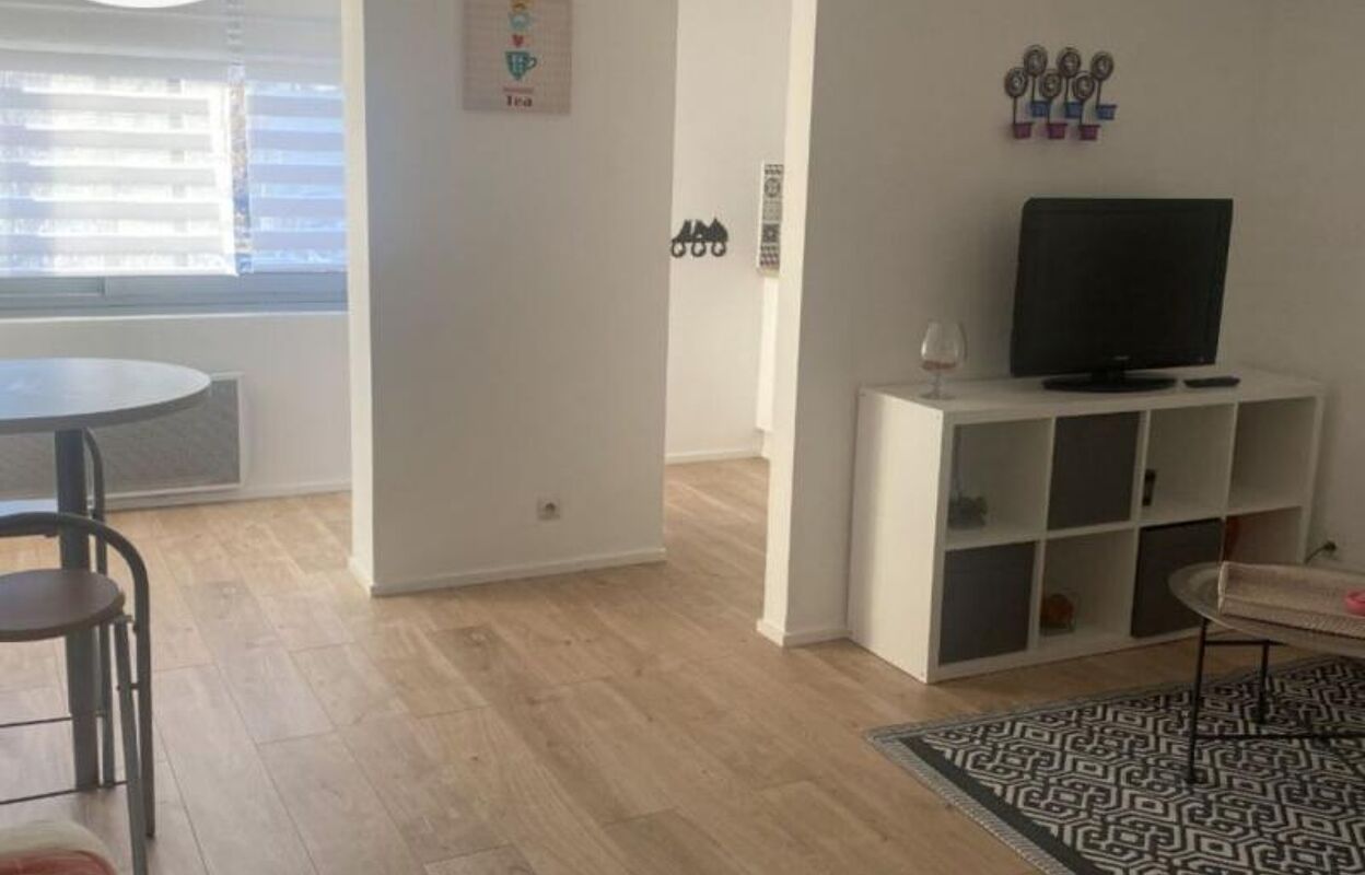 appartement 1 pièces 34 m2 à louer à Six-Fours-les-Plages (83140)