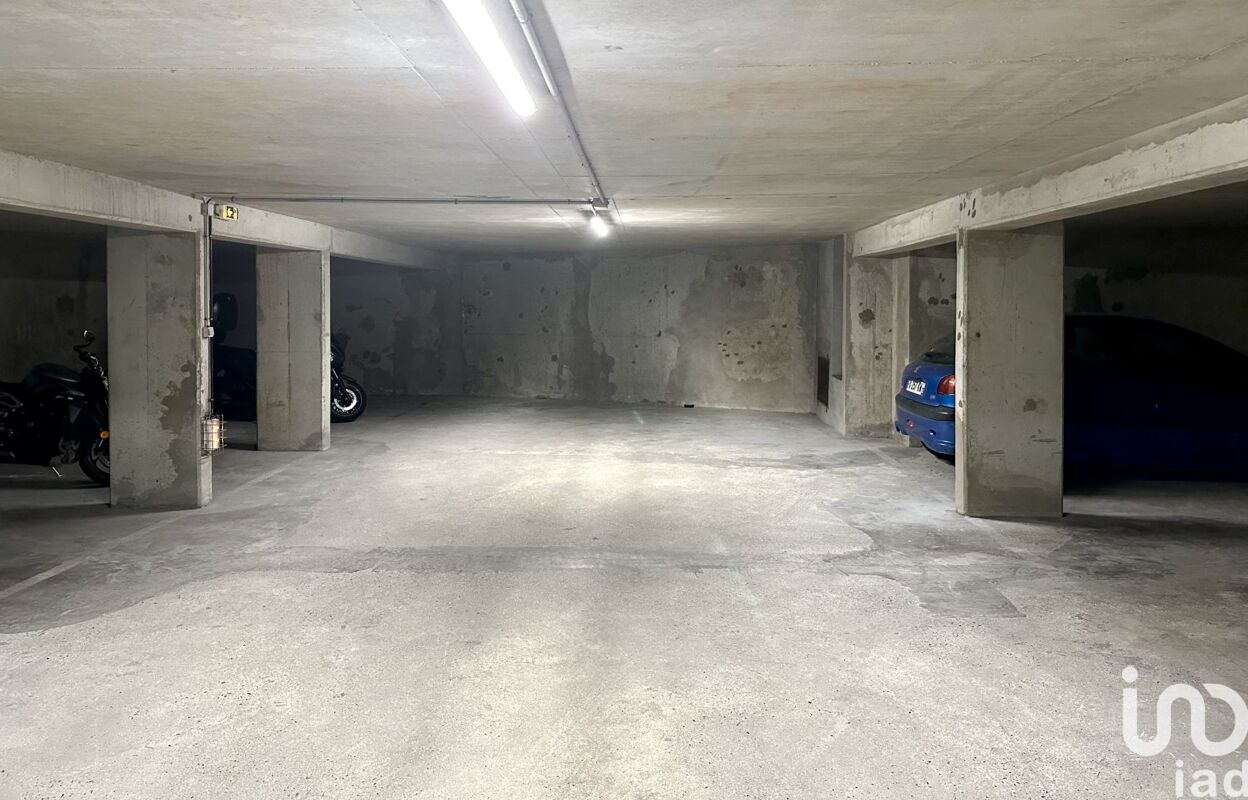 garage  pièces 10 m2 à vendre à Paris 19 (75019)