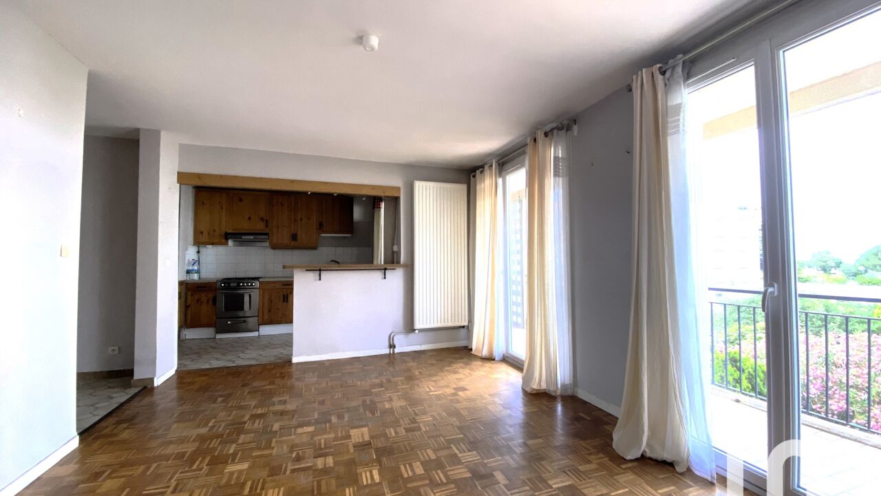 appartement 4 pièces 64 m2 à vendre à Carpentras (84200)