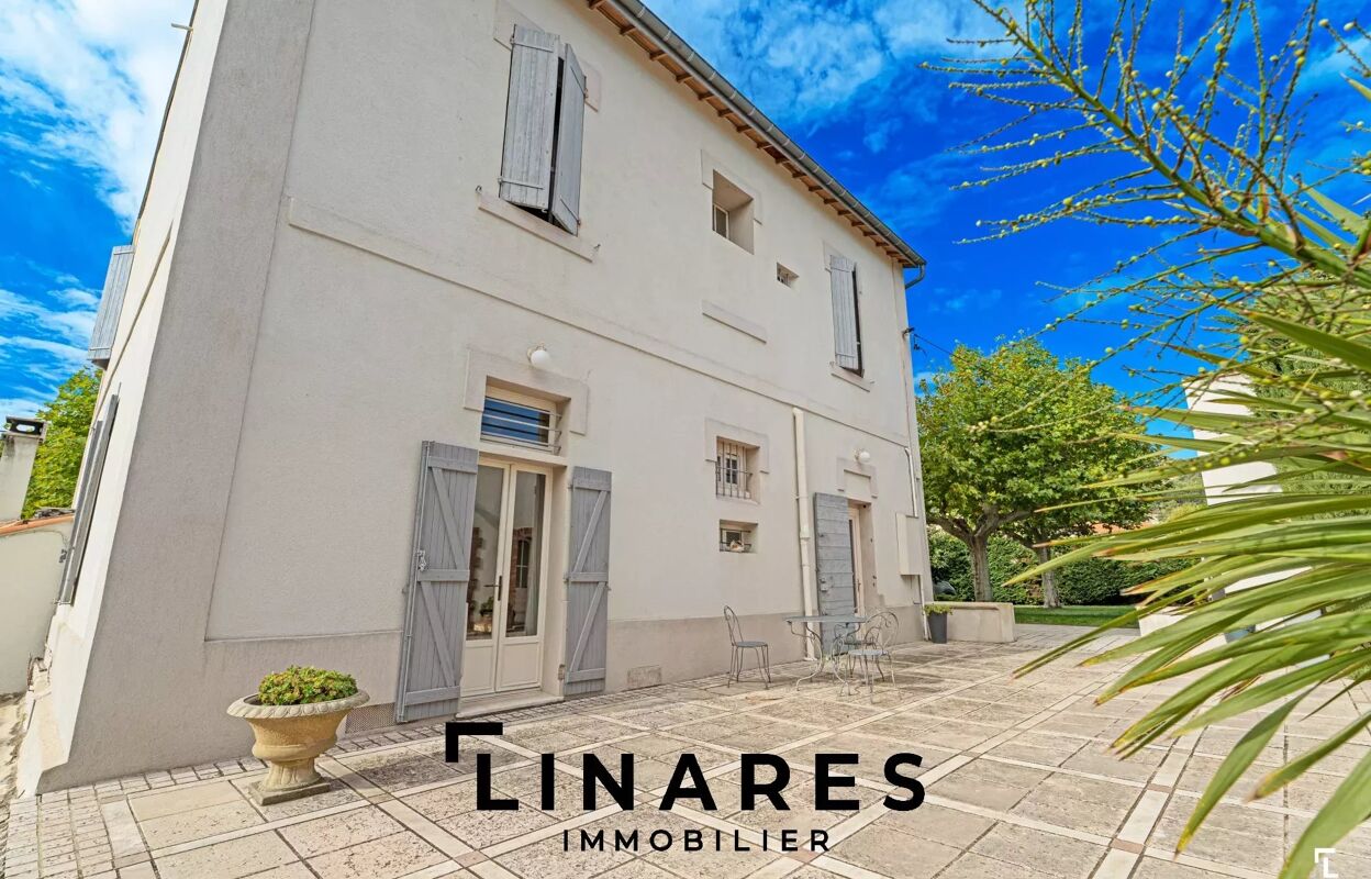 maison 4 pièces 218 m2 à vendre à Peypin (13124)