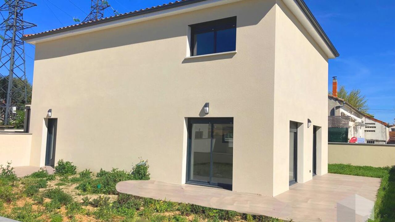 maison 6 pièces 150 m2 à vendre à Montélimar (26200)