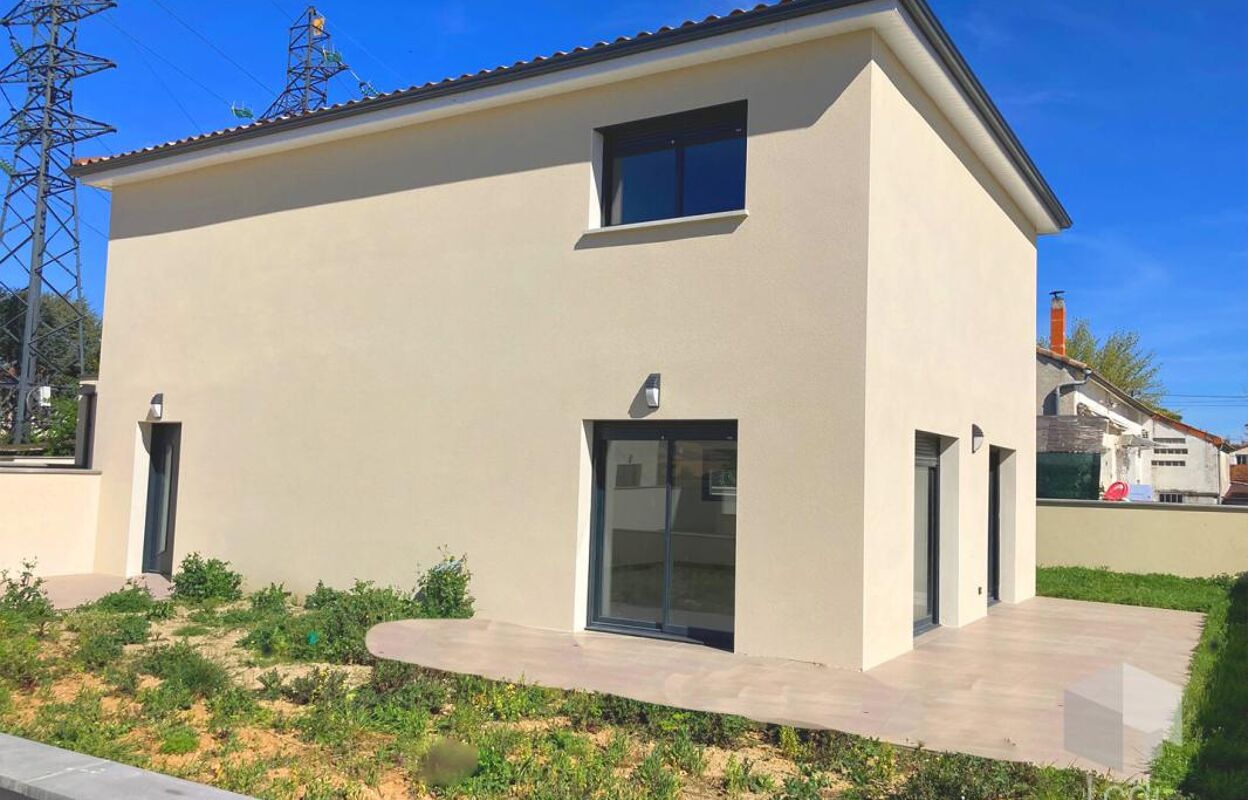 maison 6 pièces 150 m2 à vendre à Montélimar (26200)