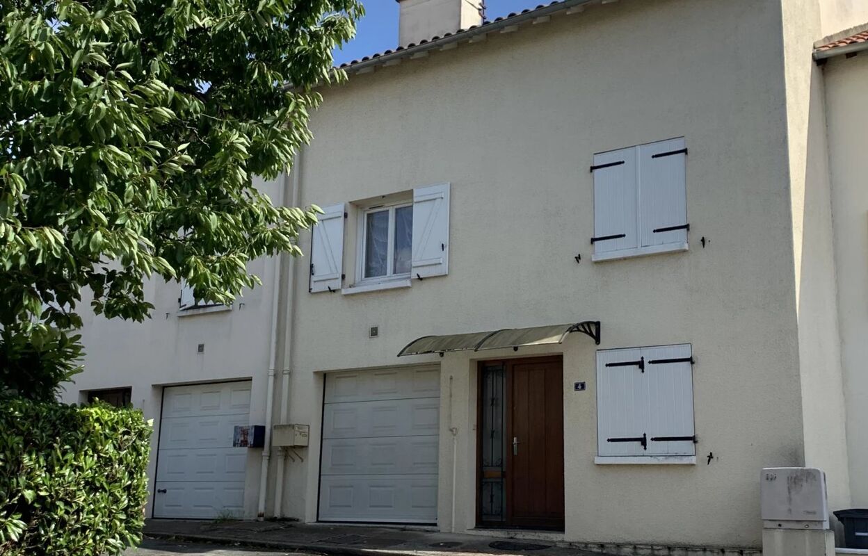 maison 6 pièces 135 m2 à vendre à Poitiers (86000)