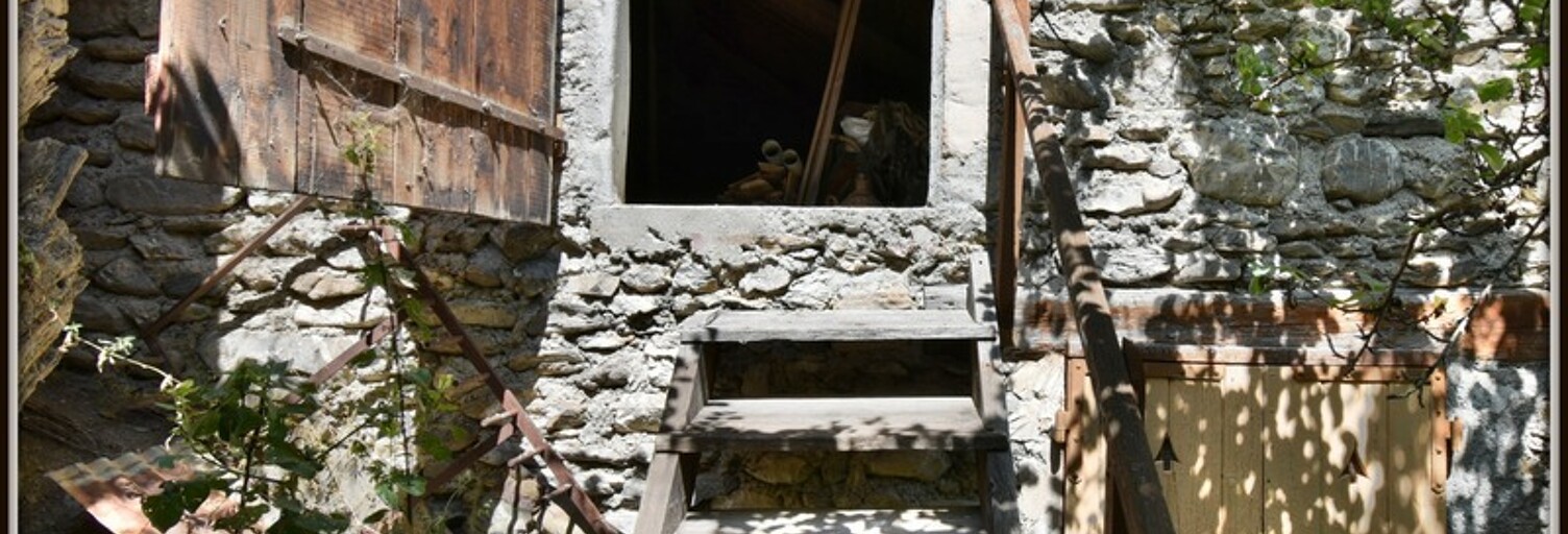 Maison 3 Pièces 84 m² à vendre à Aiguilles (05470)