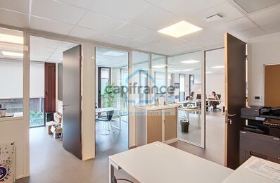 bureau  pièces 98 m2 à louer à Chambéry (73000)