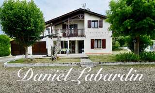 Maison 8 Pièces 113 m² à vendre à Lamothe-Landerron (33190)