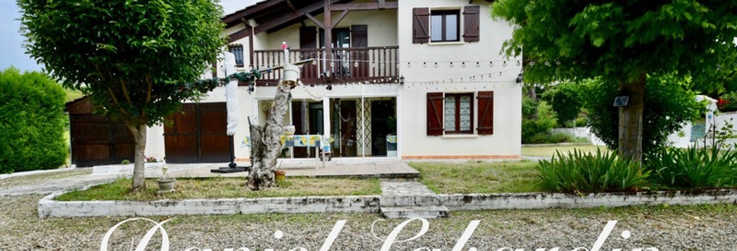 Maison 8 Pièces 113 m² à vendre à Lamothe-Landerron (33190)