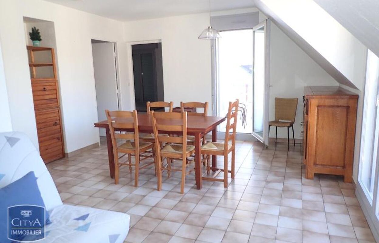 appartement 2 pièces 45 m2 à louer à Challes-les-Eaux (73190)