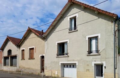 vente maison 70 000 € à proximité de Lurcy-Lévis (03320)