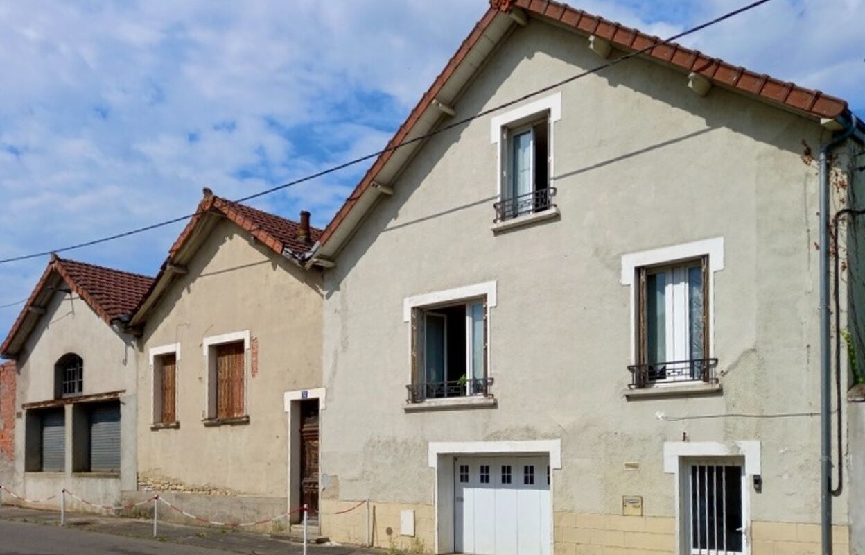 maison 5 pièces 149 m2 à vendre à Sancoins (18600)